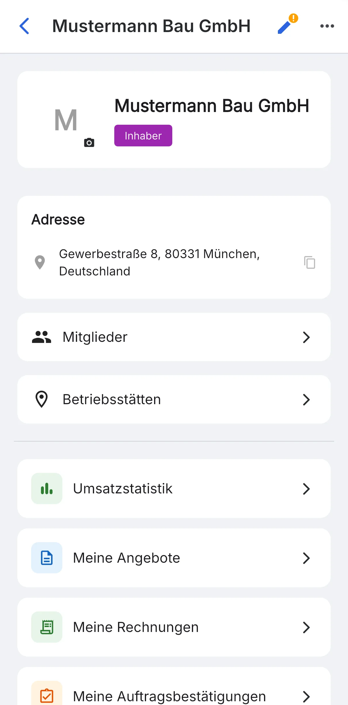 Skava: Firmen-Detailseite Mustermann Bau GmbH mit Adresse, Mitglieder, Betriebsstätten, Umsatzstatistik, Angebote und Rechnungen