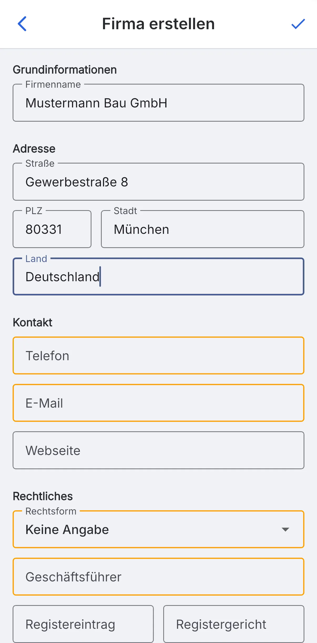Skava: Formular Firma erstellen mit den Abschnitten Grundinformationen, Adresse, Kontakt und Rechtliches